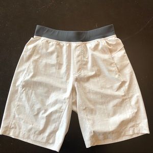 White and Grey LuLuLemon Core Short